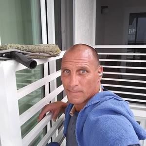 Meet your Posher, Mark